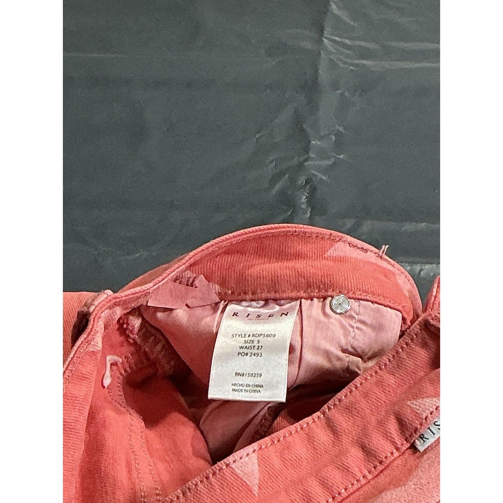 RISEN Jeans 5/27 Peach Blossom Star Print Distressed Raw Hem NWT RDP5609 - Picture 7 of 14